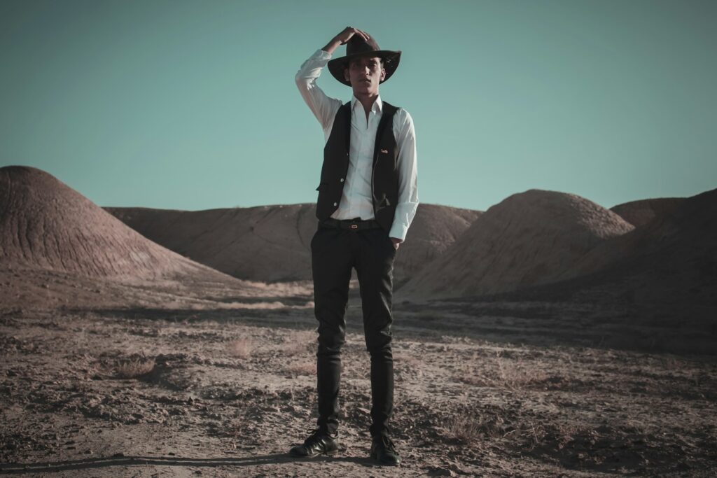 Desert Portrait
#photography#poseportrait#portrait#soelgraphy